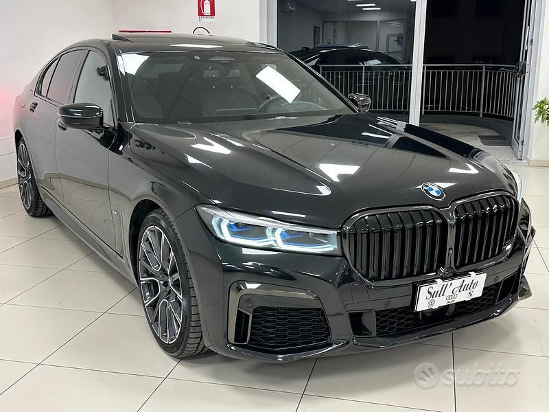 Usata BMW 730 M Sport 286 CV (210 kW) 2021 Nero Berlina