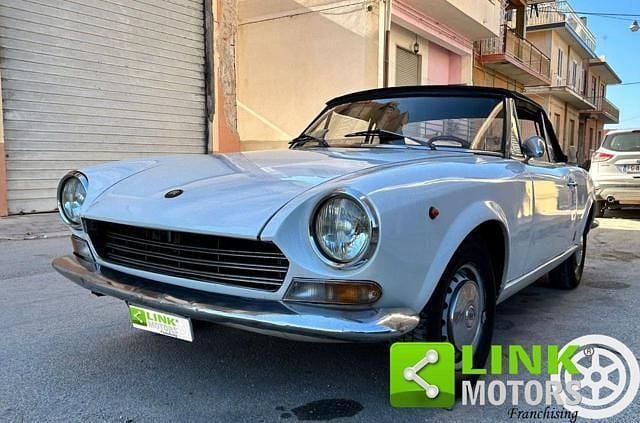 Usata Fiat 124 Spider Sport 88 CV (64 kW) 1969 Bianco Cabrio