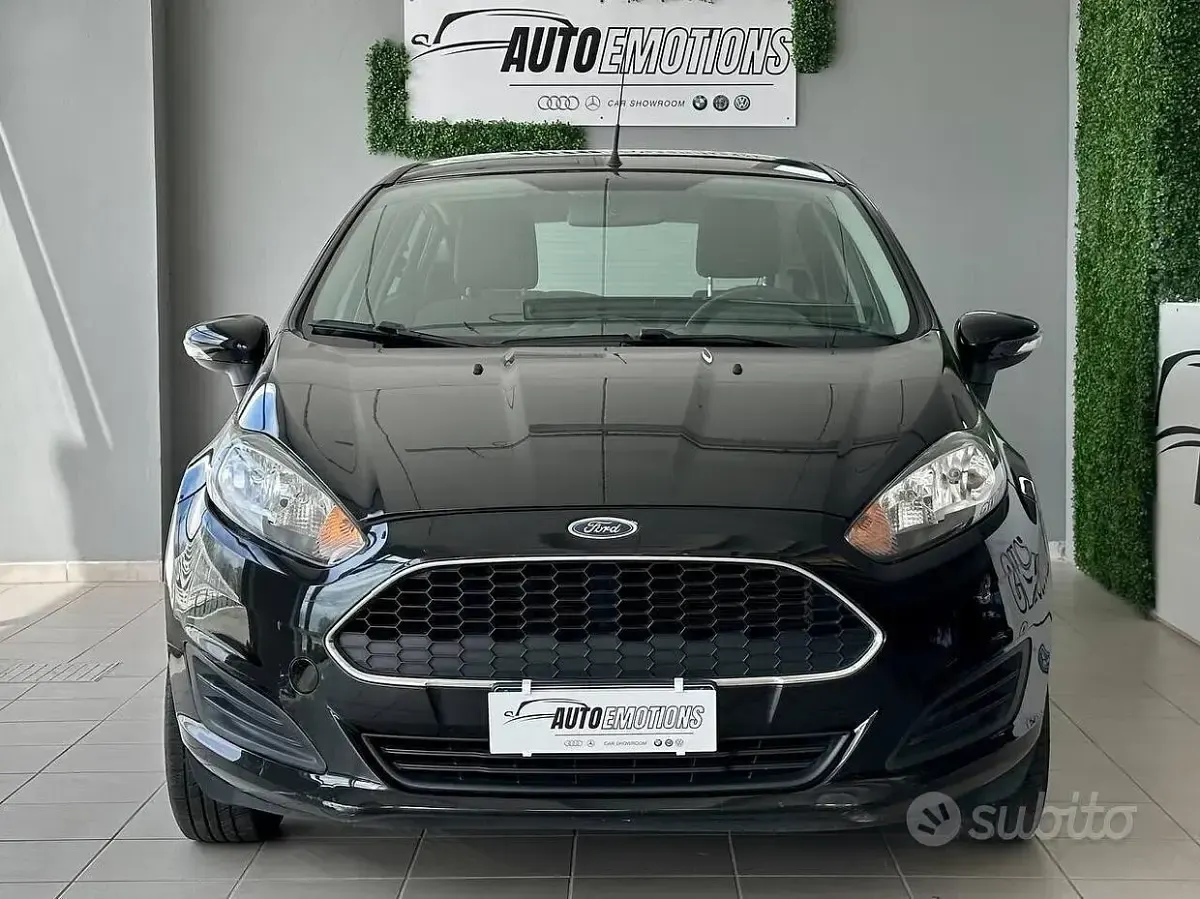 Usata Ford Fiesta Titanium 60 CV (44 kW) 2016 Nero Utilitaria