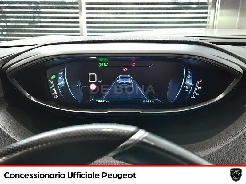 Usata Peugeot 3008 GT-line 120 CV (88 kW) 2018 Bianco SUV