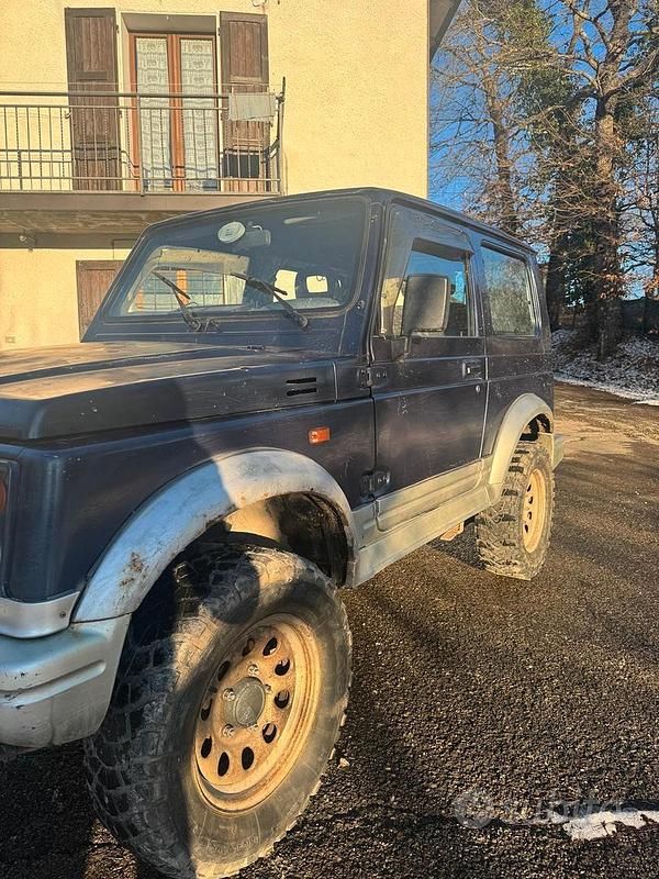 Usata Suzuki Samurai 63 CV (46 kW) 2001 Blu SUV