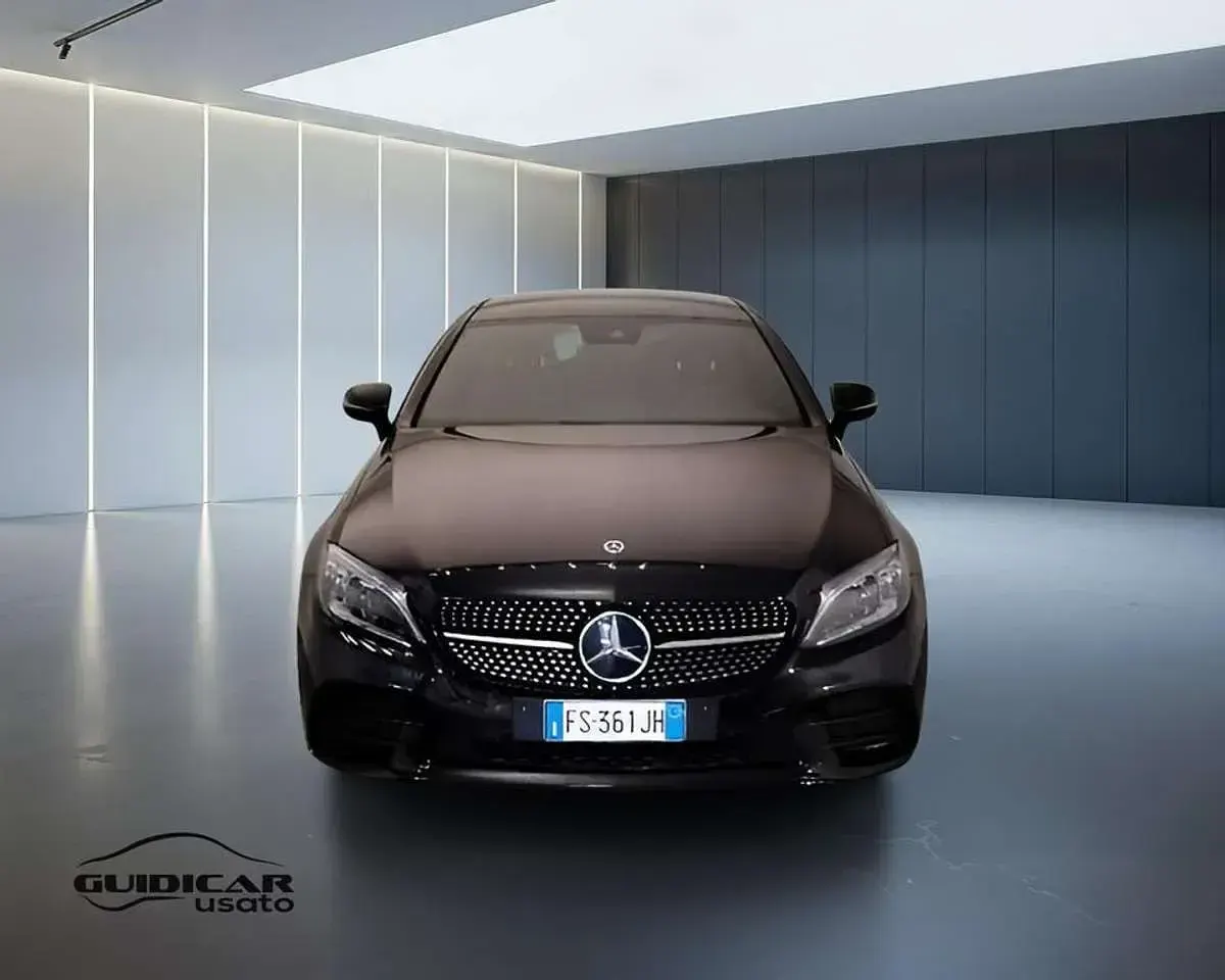 Usata Mercedes C220 Premium 194 CV (142 kW) 2018 Nero Coupé