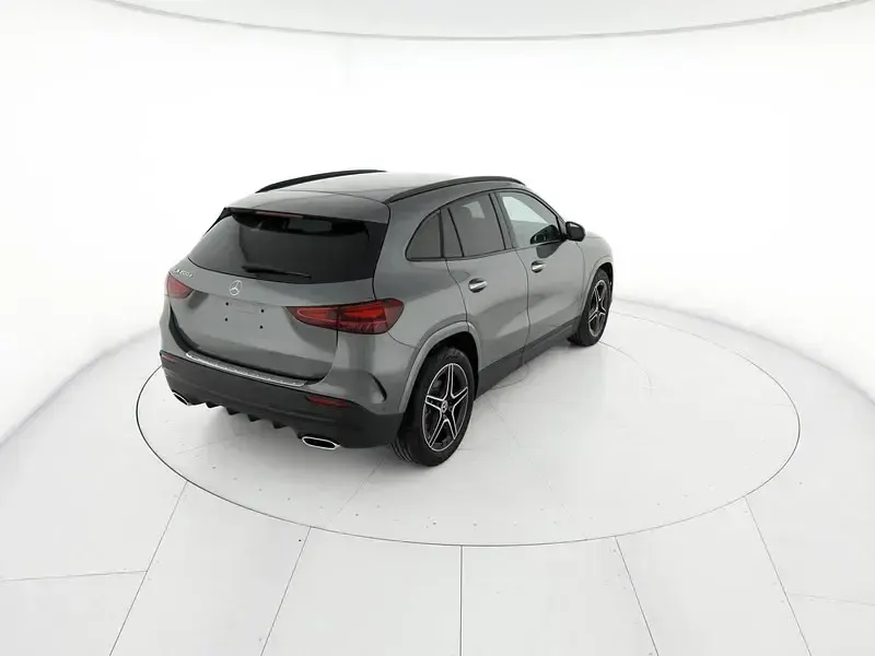 Nuova Mercedes GLA200 AMG line 150 CV (110 kW) 2026 Grigio SUV