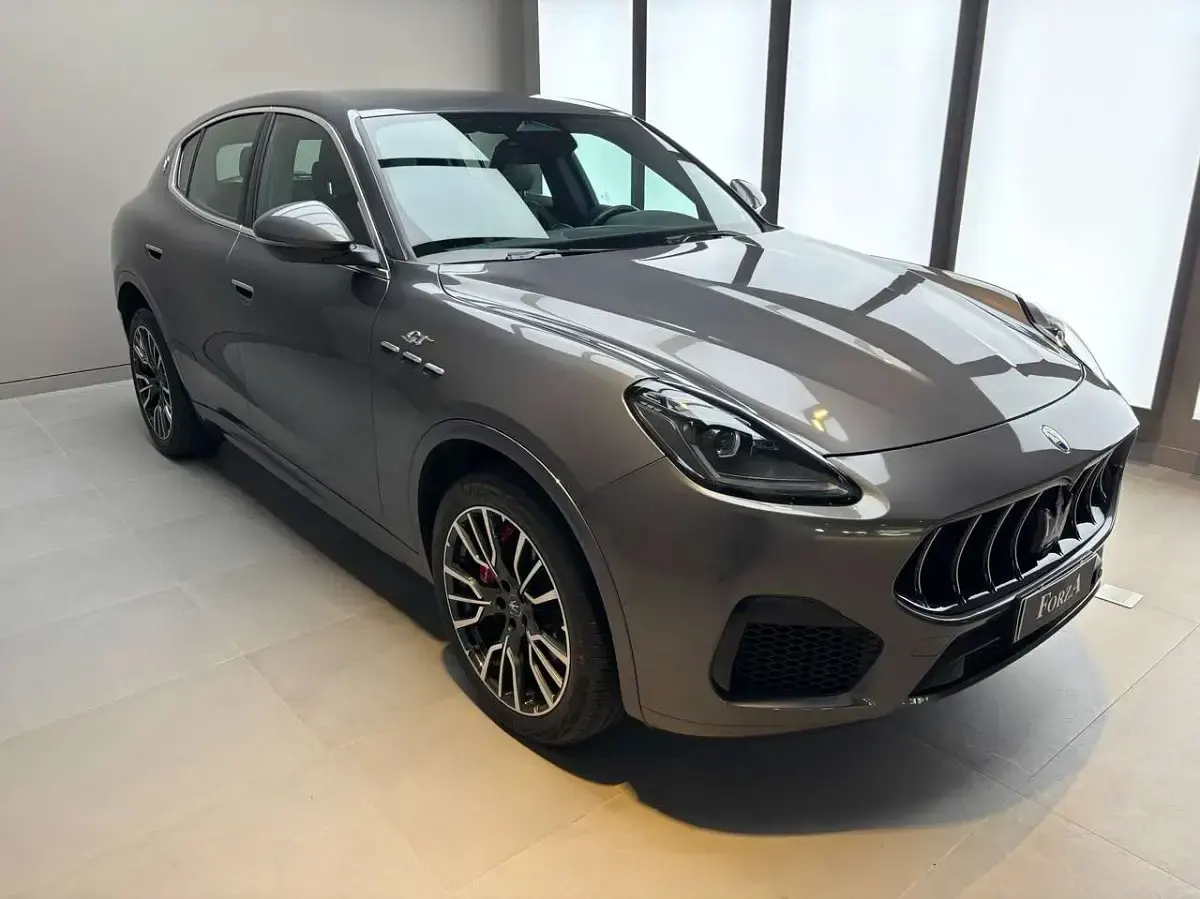 Usata Maserati Grecale GT 250 CV (183 kW) 2023 Grigio lava SUV