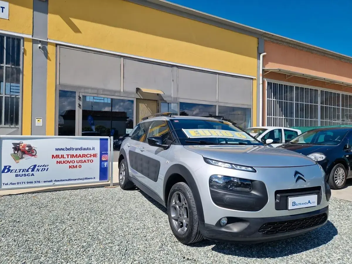 Usata Citroën C4 99 CV (72 kW) 2017 Argento Berlina