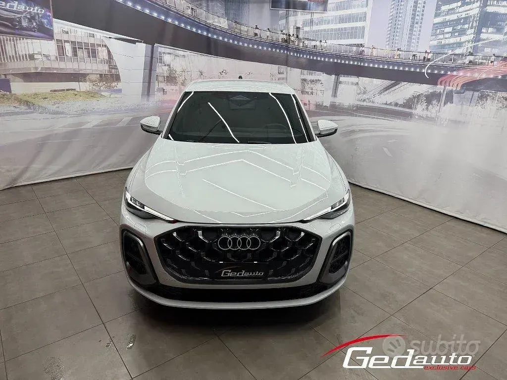 Nuova Audi Q5 Sportback Ambiente 204 CV (150 kW) 2026 Bianco SUV