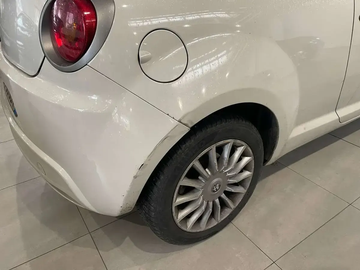 Usata Alfa Romeo MiTo Distinctive 84 CV (61 kW) 2014 Bianco Utilitaria