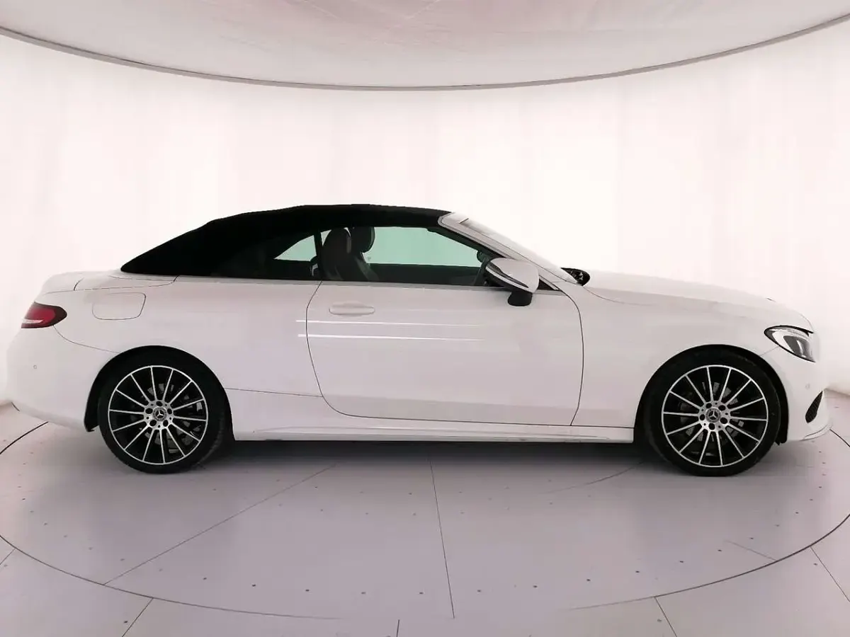 Usata Mercedes C200 Premium 160 CV (117 kW) 2018 Bianco Cabrio