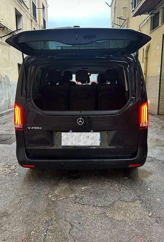 Usata Mercedes V250 Premium 190 CV (139 kW) 2018 Monovolume
