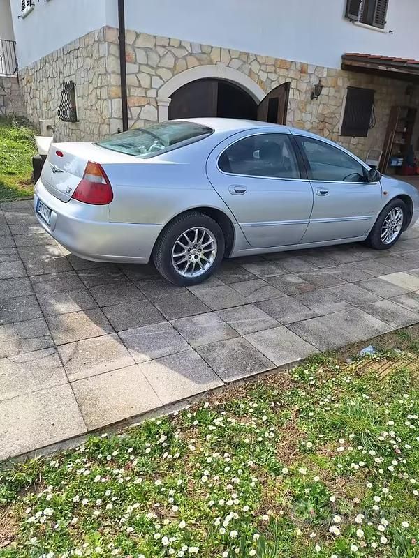 Usata Chrysler 300M 2001 Grigio Berlina
