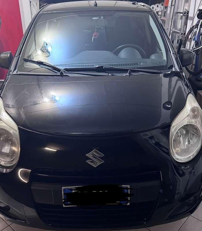 Usata Suzuki Alto 54 CV (39 kW) 2010 Utilitaria