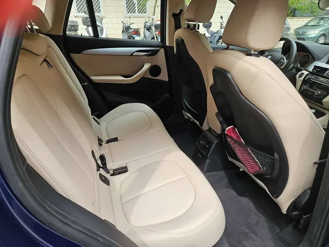 Usata BMW X1 Sport Line 136 CV (100 kW) 2021 Blu/azzurro SUV