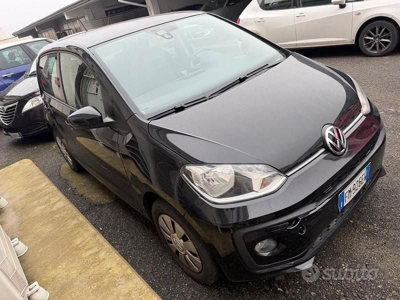 Usata VW up! Move 68 CV (50 kW) 2018 Nero Utilitaria