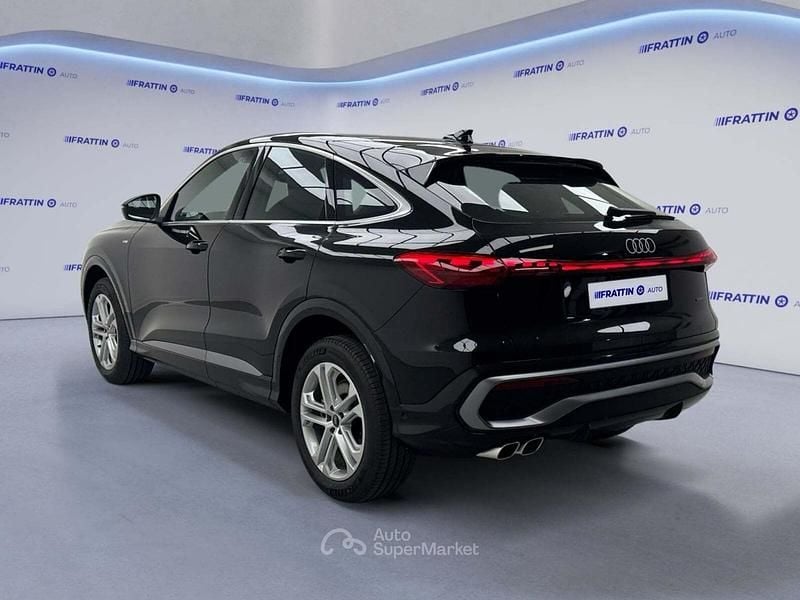 Nuova Audi Q5 S-Line 204 CV (150 kW) 2026 Nero SUV