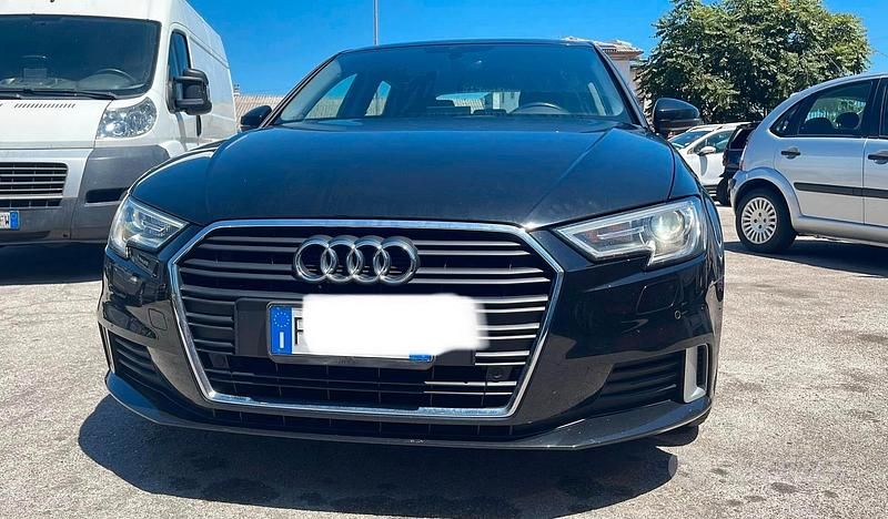 Usata Audi A3 Sport 116 CV (85 kW) 2018 Nero Berlina