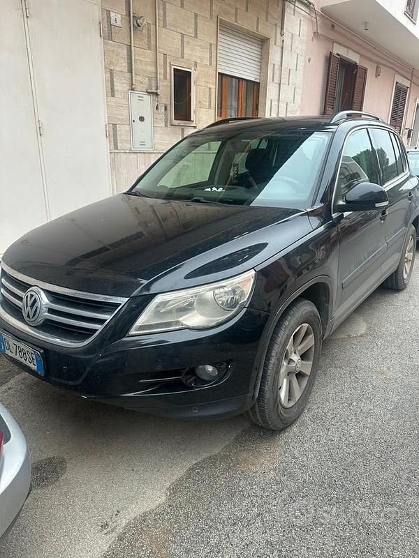 Nero Usata 2008 VW Tiguan SUV | 6200 € (Buon prezzo) - Immagine 1/4