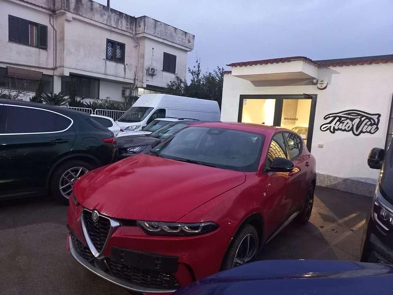 Usata Alfa Romeo Tonale Ti 131 CV (96 kW) 2022 Rossa alfa SUV