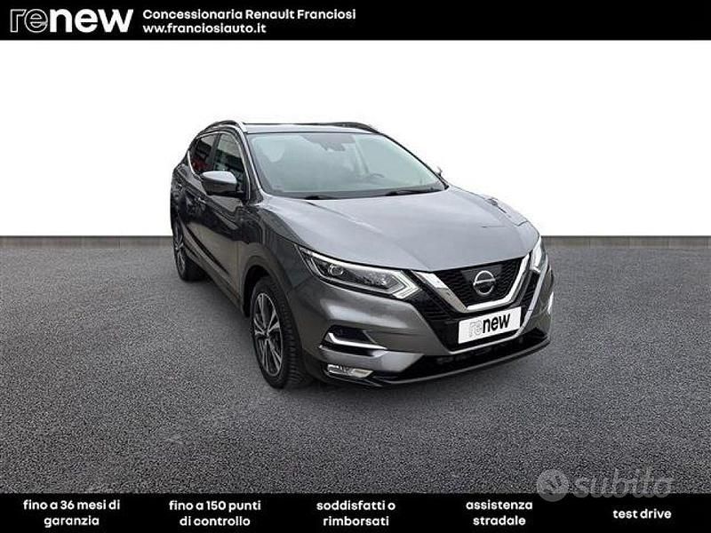 Usata Nissan Qashqai Tekna 110 CV (80 kW) 2018 Grigio scuro SUV