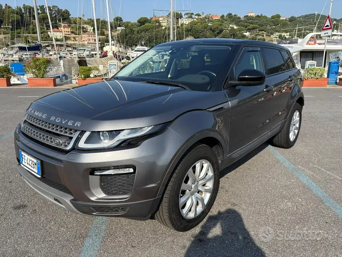 Usata Land Rover Range Rover evoque HSE Dynamic 150 CV (110 kW) 2016 Grigio Station wagon