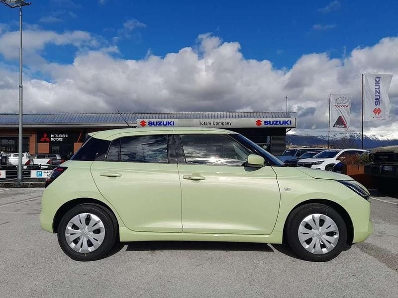 Nuova Suzuki Swift 82 CV (60 kW) 2026 Verde Utilitaria