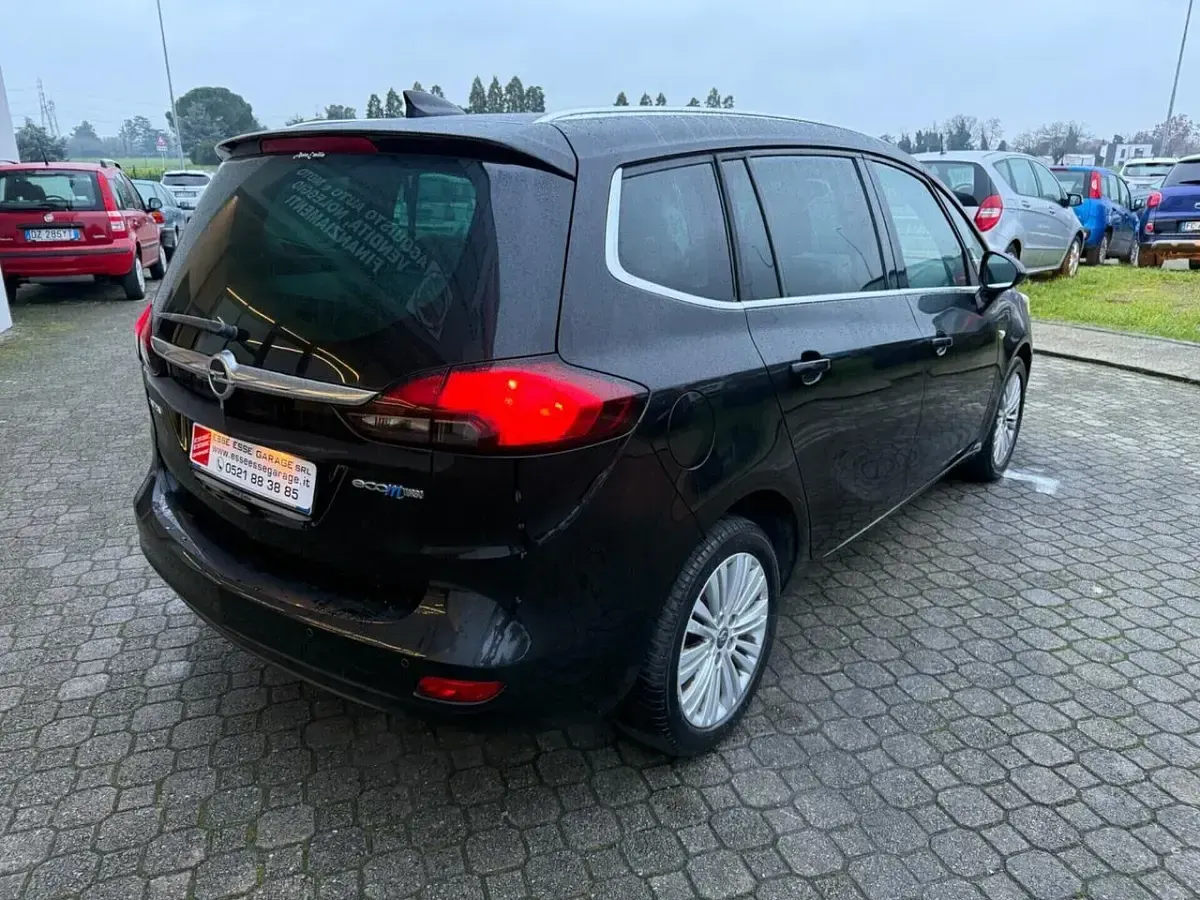 Usata Opel Zafira Innovation 150 CV (110 kW) 2017 Nero Monovolume