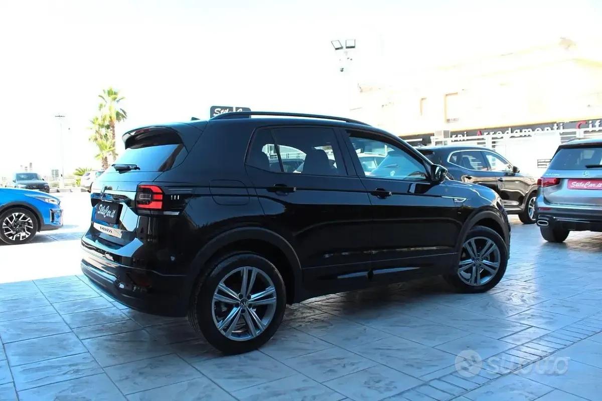 Usata VW T-Cross Sport 110 CV (80 kW) 2022 Nero SUV