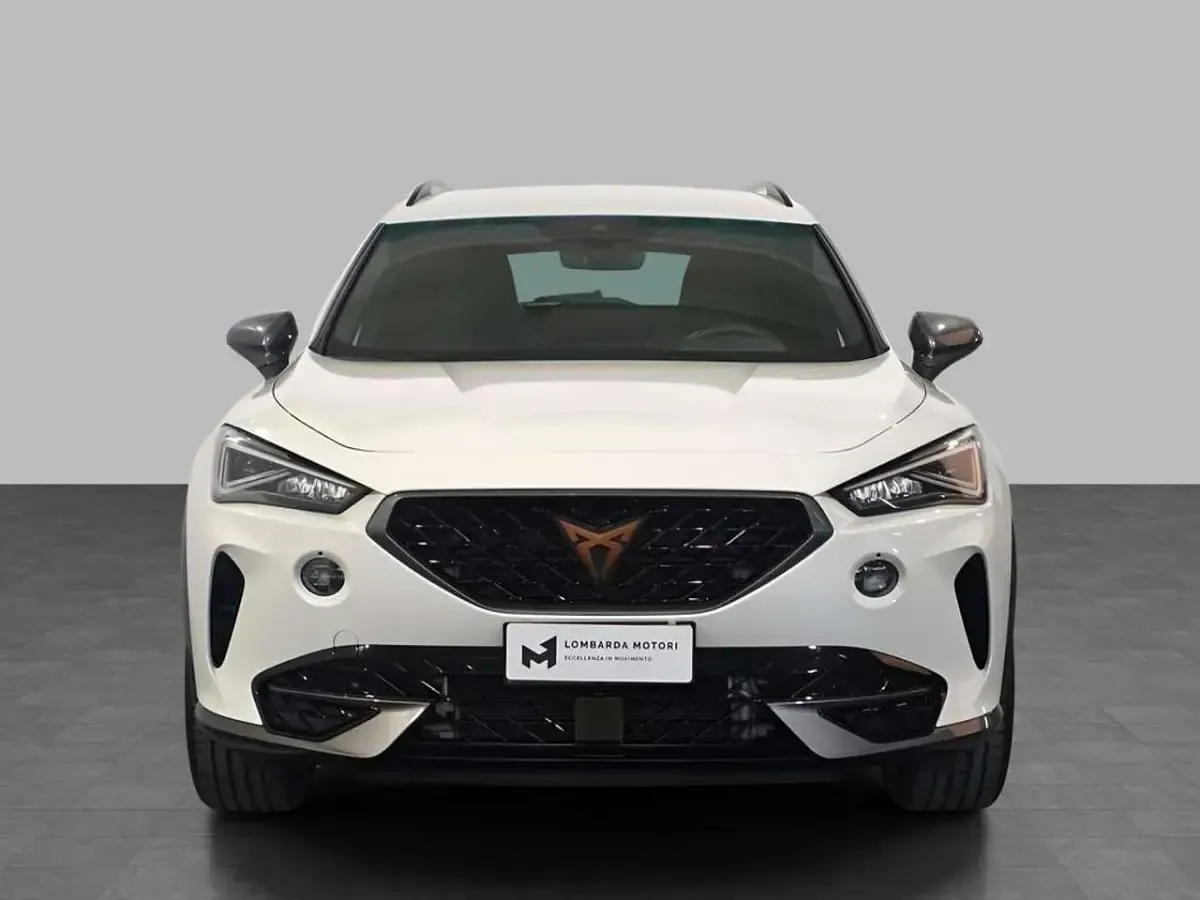 Usata Cupra Formentor 204 CV (150 kW) 2023 B4 bianco "candy" SUV