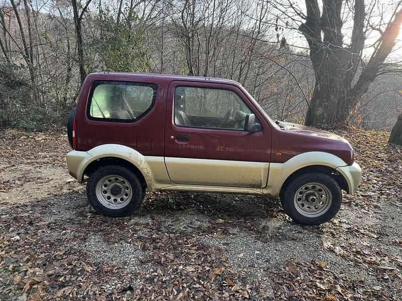 Usata Suzuki Jimny 80 CV (58 kW) 1999 Rosso SUV