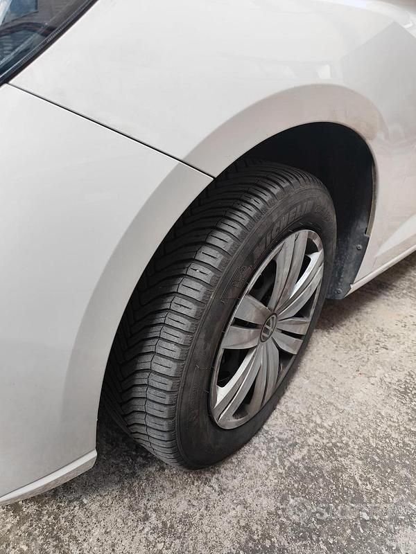 Bianco Usata 2021 VW Caddy Monovolume | 15.000 € - Immagine 1/4