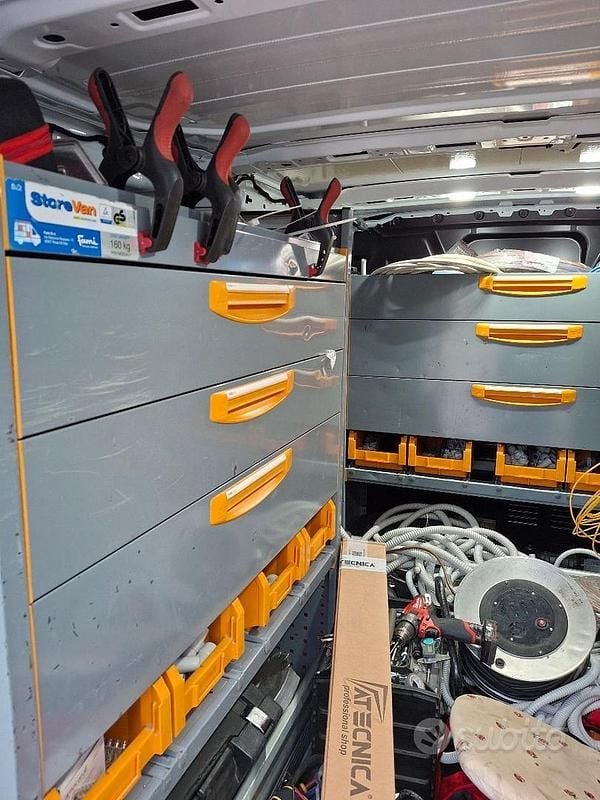 Usata Ford Transit Custom 136 CV (100 kW) 2025 Bianco Furgone