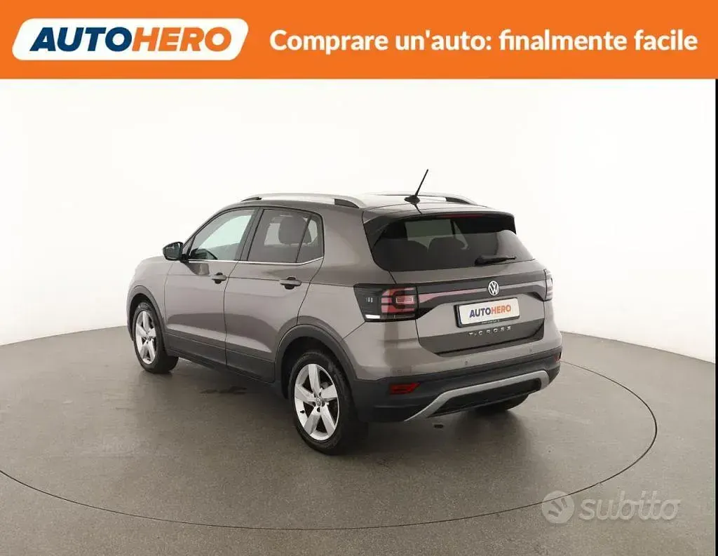 Usata VW T-Cross Advance 116 CV (85 kW) 2019 Grigio SUV