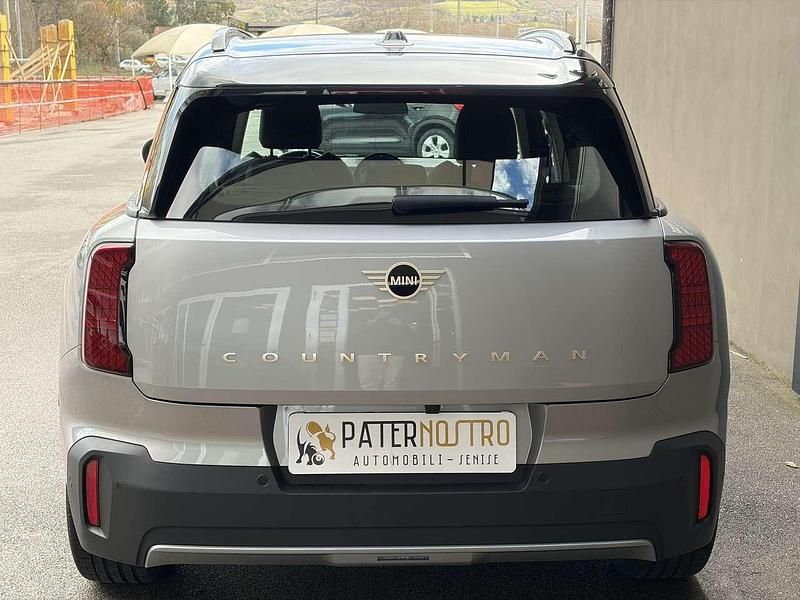 Usata Mini Cooper Countryman Favoured 163 CV (119 kW) 2025 Grigio SUV