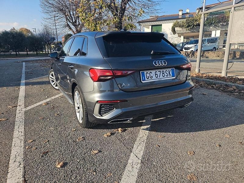 Usata Audi A3 S-Line 150 CV (110 kW) 2020 Grigio Berlina