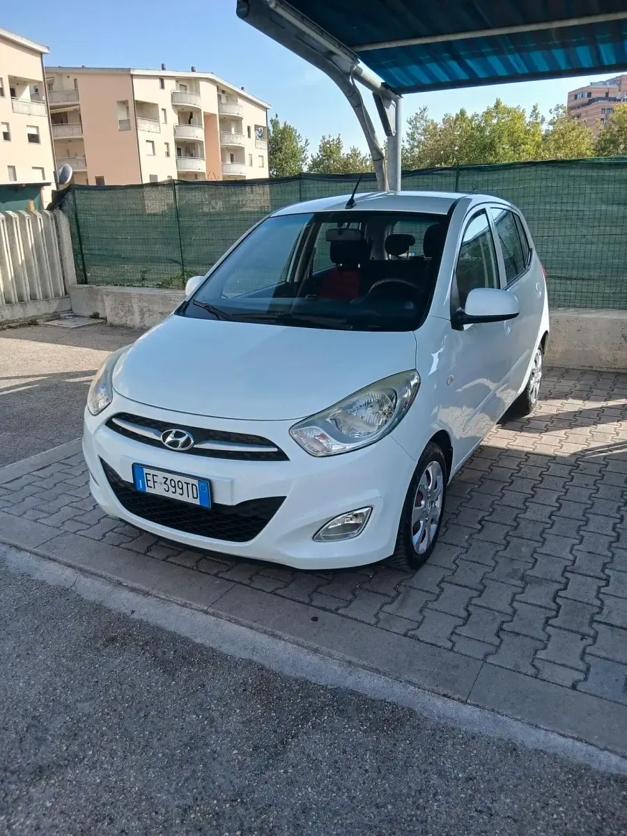 Usata Hyundai i10 69 CV (50 kW) 2012 Utilitaria