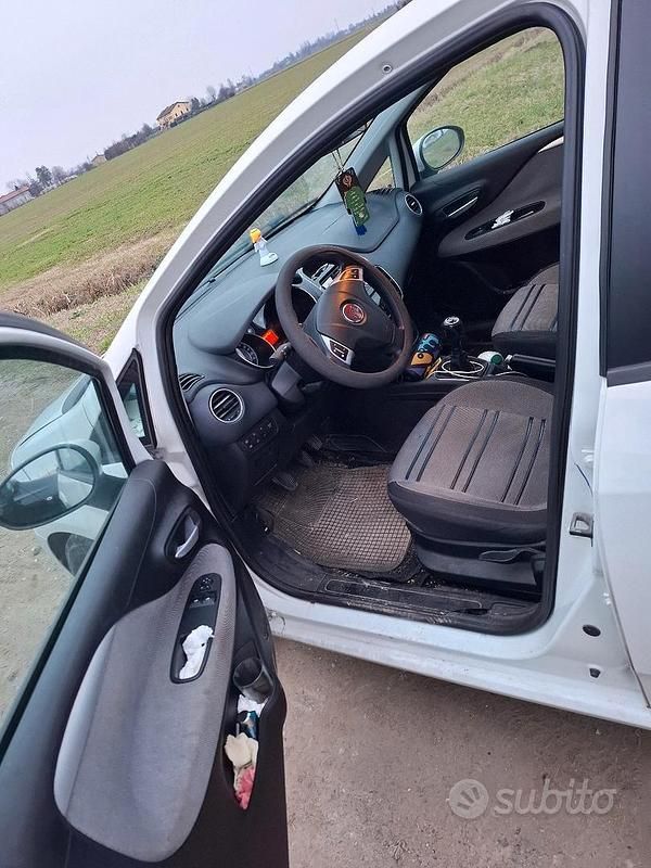Usata Fiat Punto Evo 2010 Bianco Utilitaria