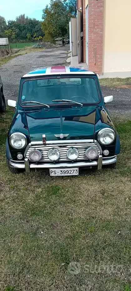 Usata Mini Cooper 44 CV (32 kW) 1990 Verde Utilitaria