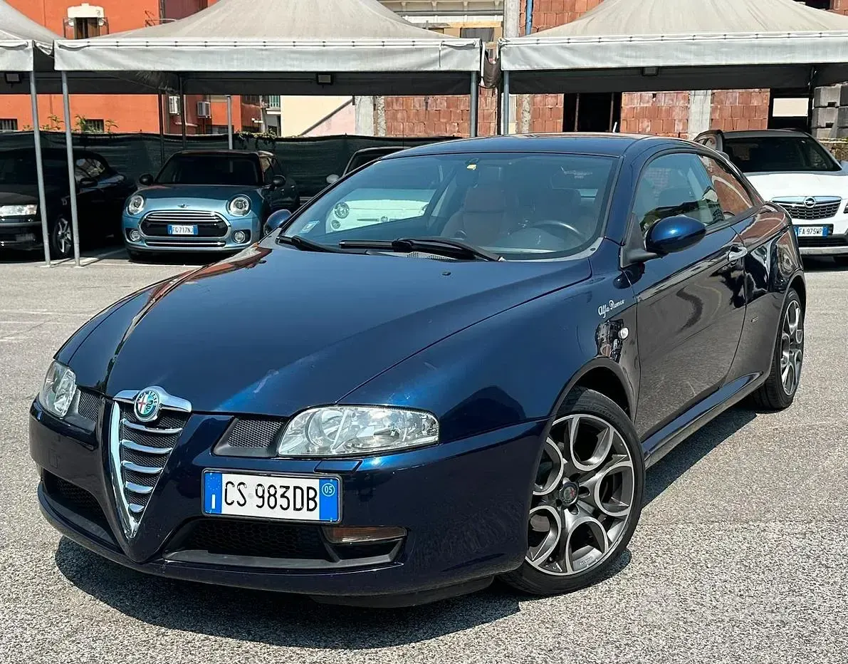 Usata Alfa Romeo GT 166 CV (122 kW) 2005 Blu Coupé