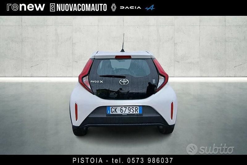 Usata Toyota Aygo X Trend 72 CV (52 kW) 2022 Bianco SUV