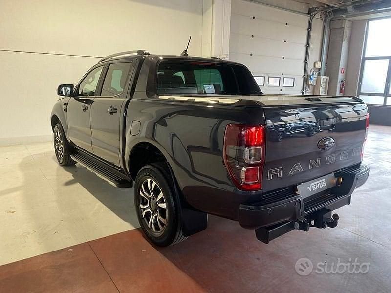 Usata Ford Ranger Wildtrack 213 CV (156 kW) 2021 Grigio Pick-up