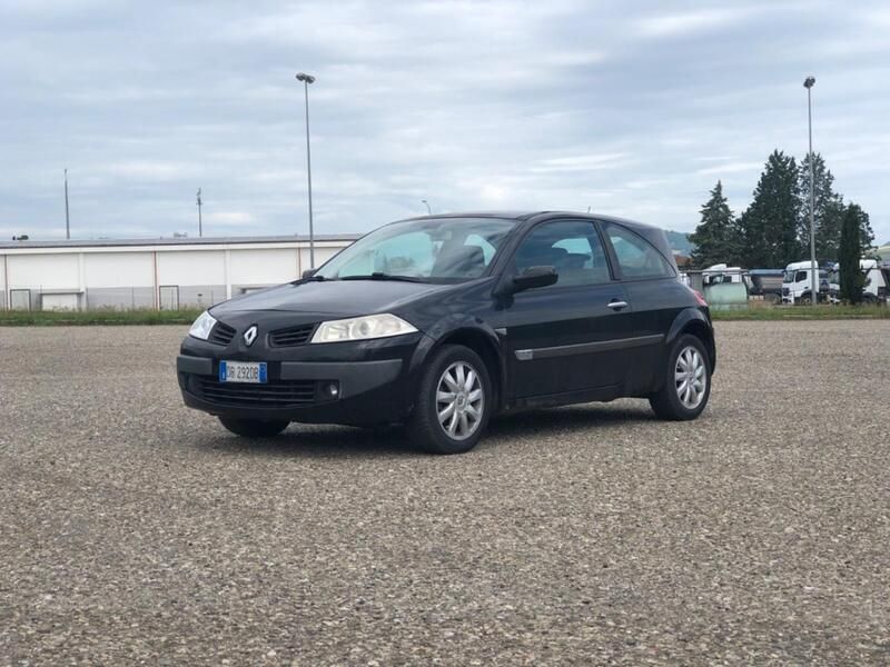 Usata Renault Mégane II Dynamique 149 CV (109 kW) 2006 Nero Berlina