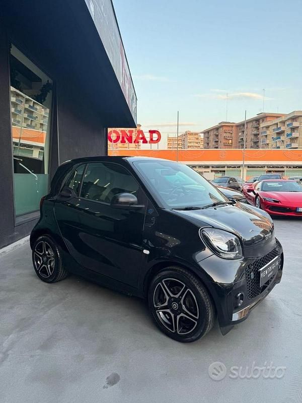 Usata Smart ForTwo Coupé 2021 Utilitaria