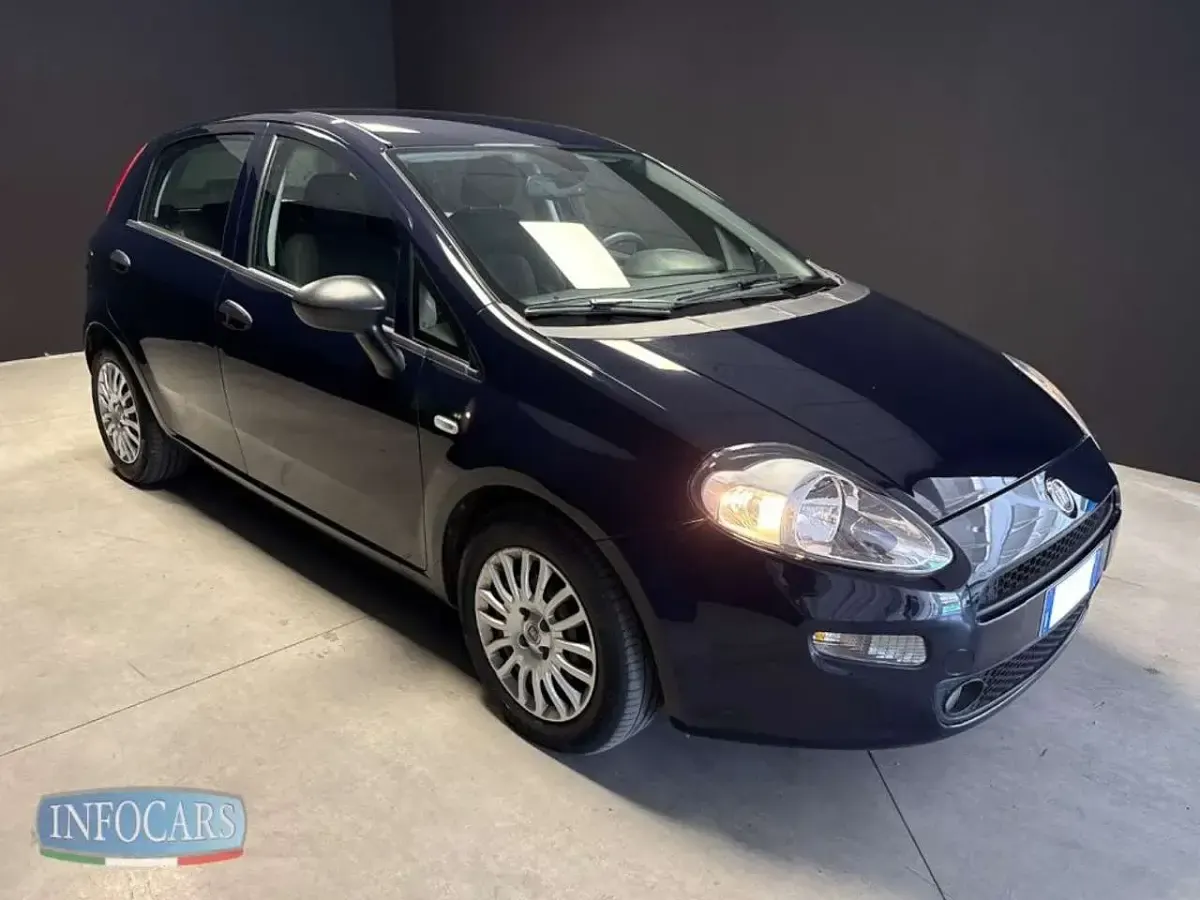 Usata Fiat Punto Street 95 CV (69 kW) 2018 Utilitaria