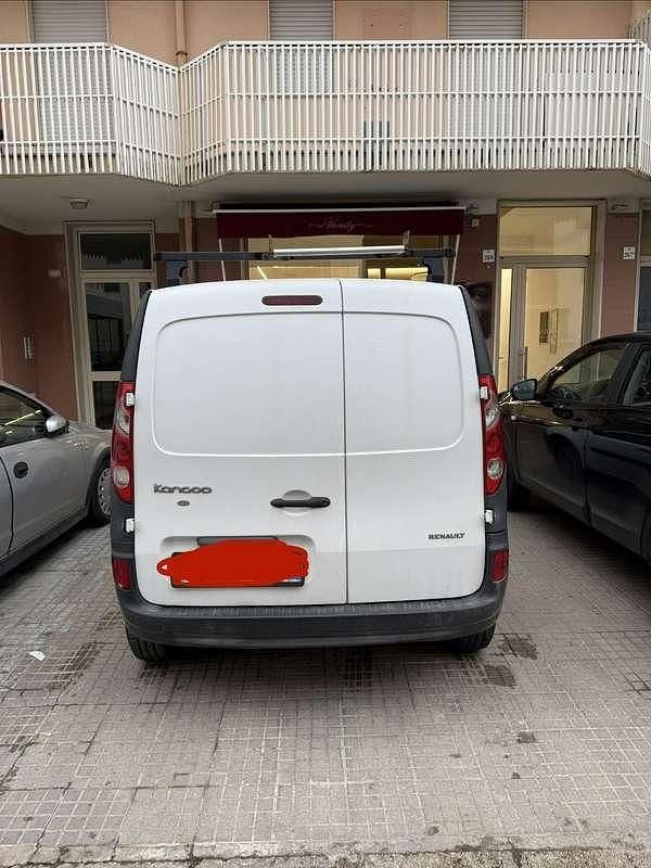 Usata Renault Kangoo 105 CV (77 kW) 2008 Monovolume