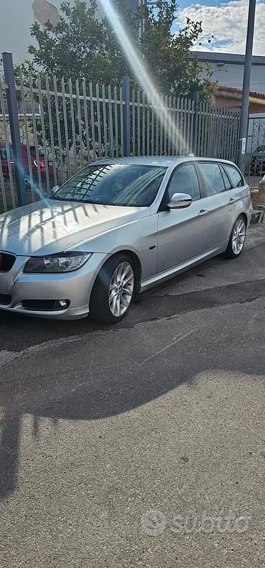 Usata BMW 320 184 CV (135 kW) 2010 Grigio Berlina