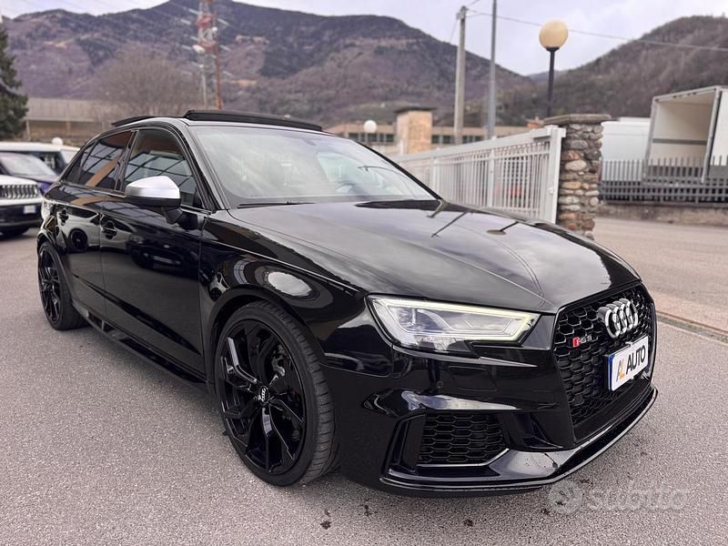 Usata Audi RS3 Ambiente 400 CV (294 kW) 2018 Nero Berlina