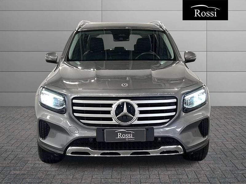 Usata Mercedes GLB180 Advanced 116 CV (85 kW) 2025 Grigio montagna SUV