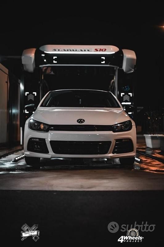 Usata VW Scirocco 140 CV (102 kW) 2011 Bianco Coupé