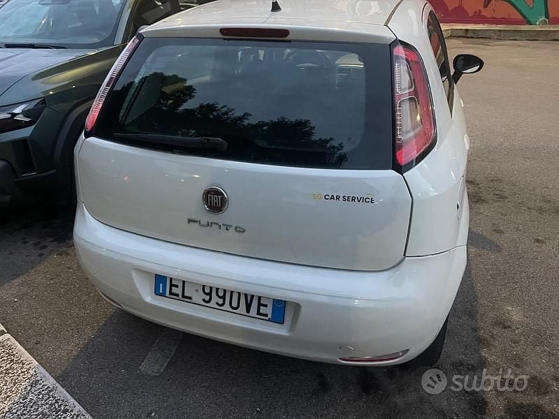 Usata Fiat Punto 2012 Bianco Utilitaria