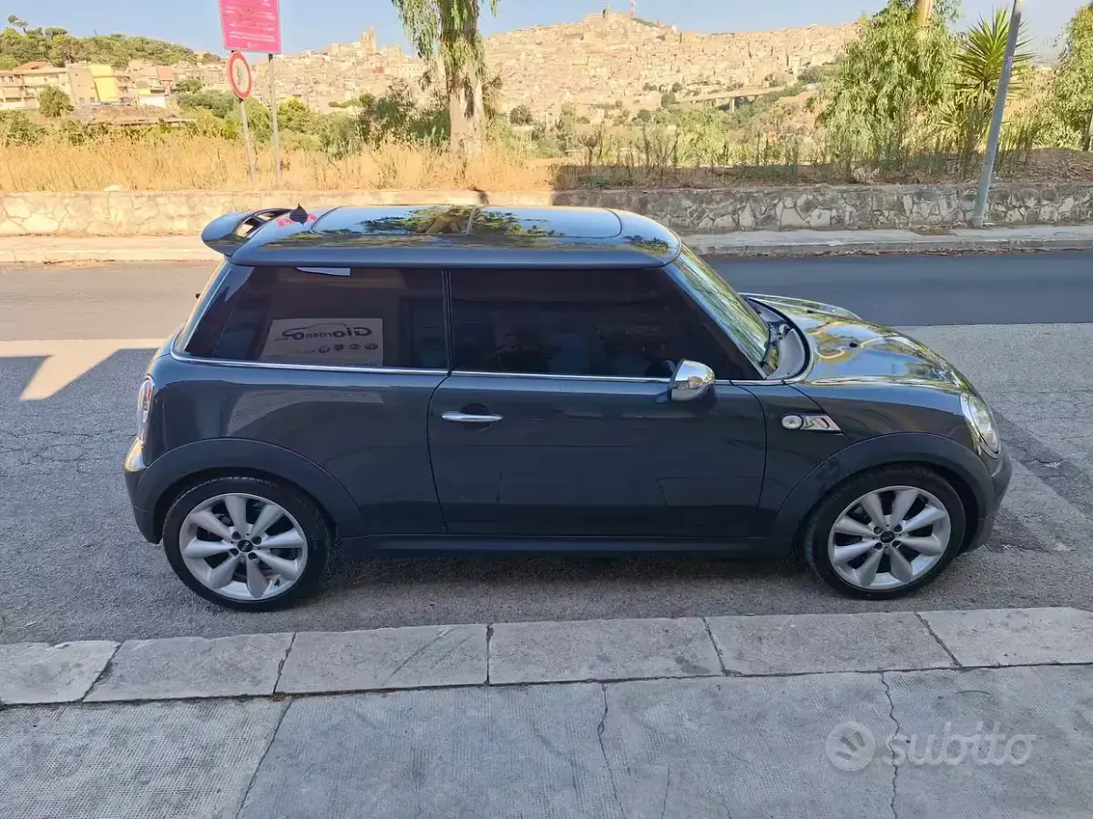 Usata Mini Cooper S Coupé 184 CV (135 kW) 2011 Grigio Coupé