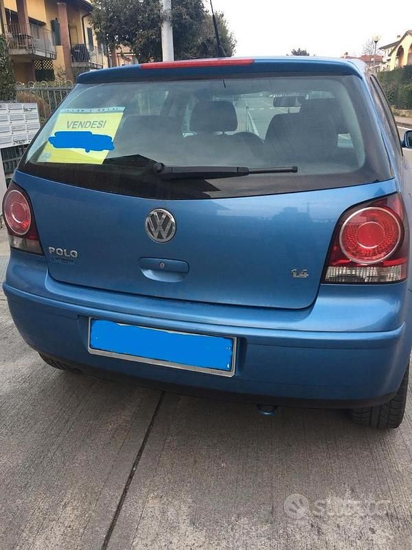 Usata VW Polo Comfortline 80 CV (58 kW) 2006 Blu Utilitaria